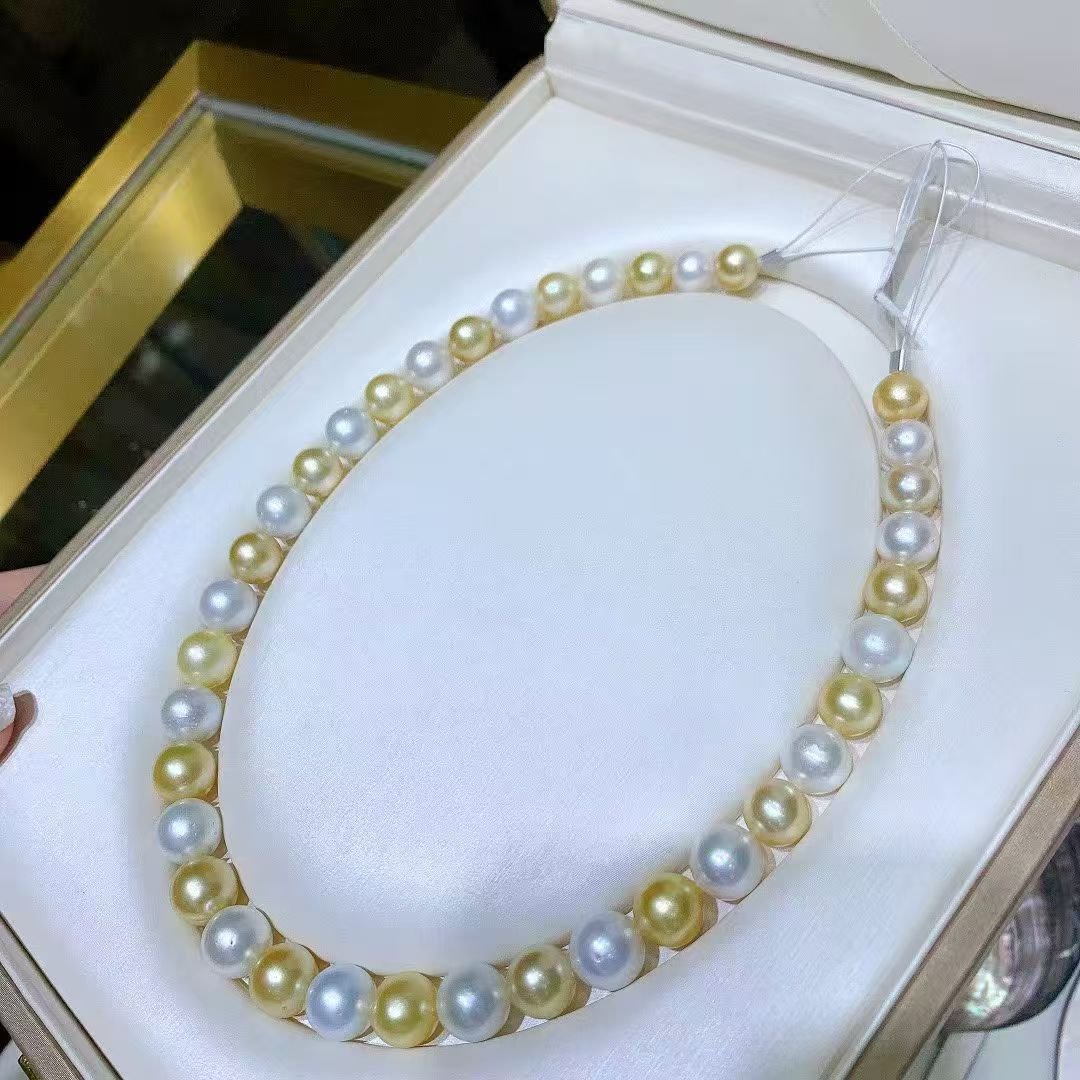 mixed-color-pearl-strand-2 Mixed-Color Pearl Strand Necklace - Image 2